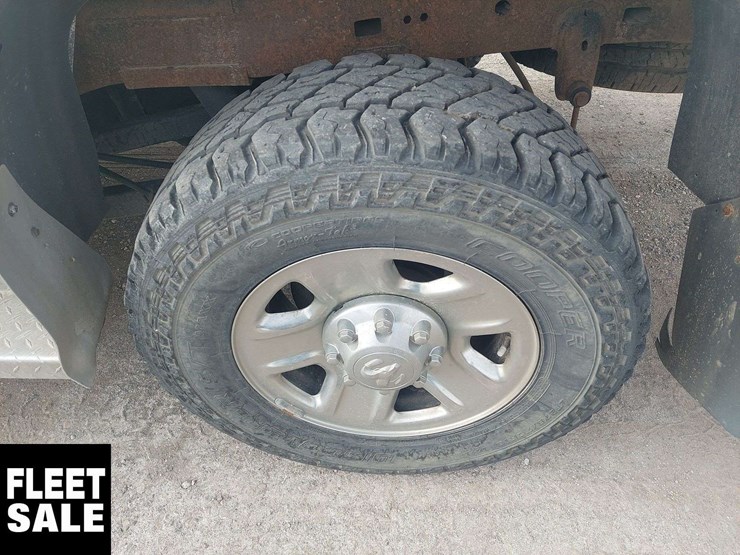 2016-ram-tradesman-image-19