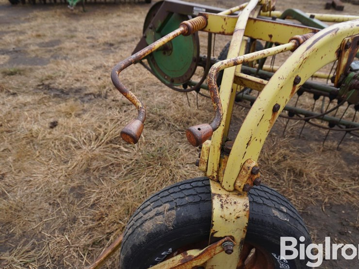 john-deere-640-image-10