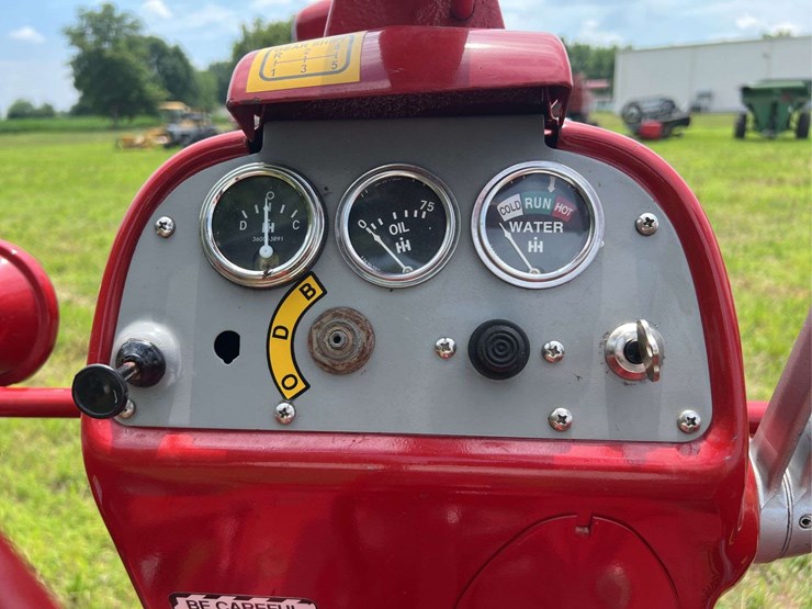 farmall-450-image-65