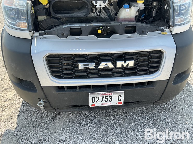 2021-dodge-3500-image-13