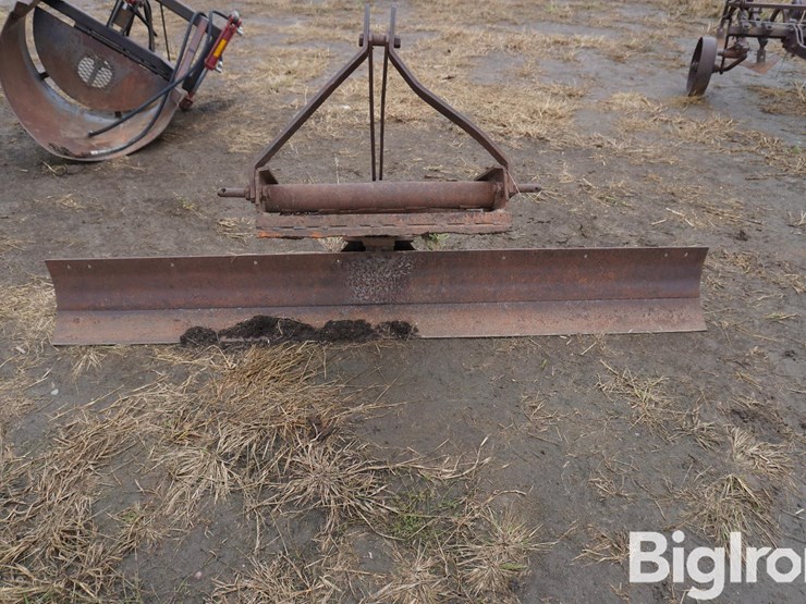 8'-3-pt-blade-image-2