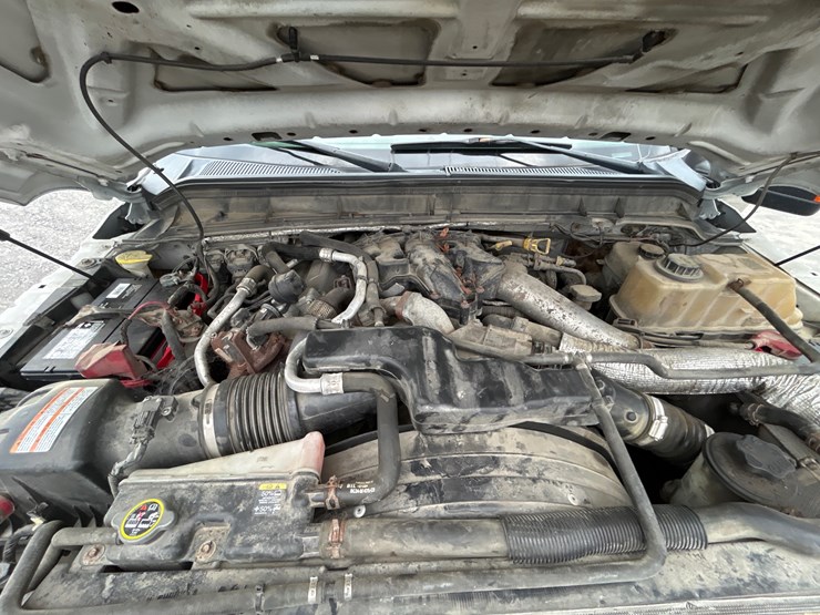 2011-ford-f350-image-9