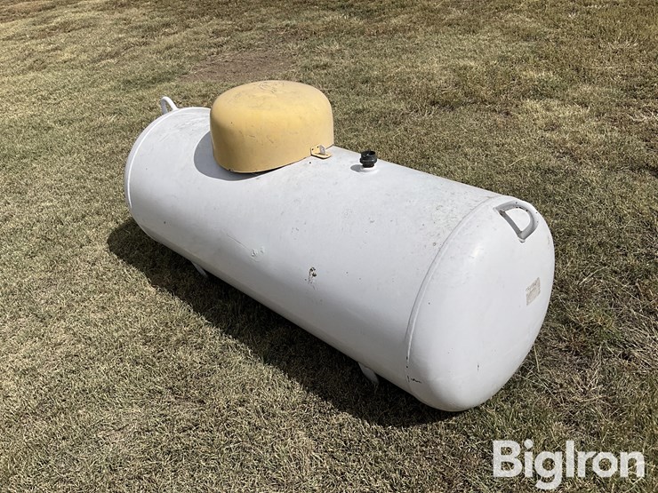 2007-120-gallon-propane-tank-image-3