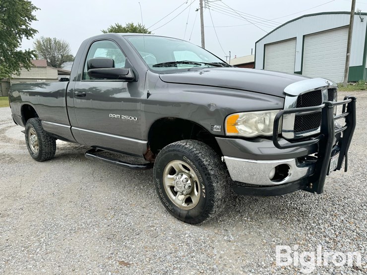 2004-dodge-ram-2500-image-3