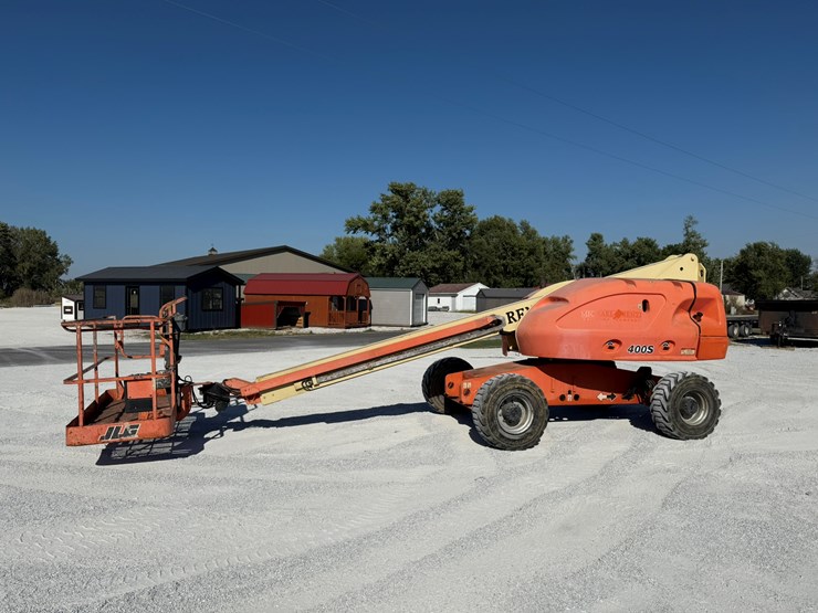 2006-jlg-400s-image-1