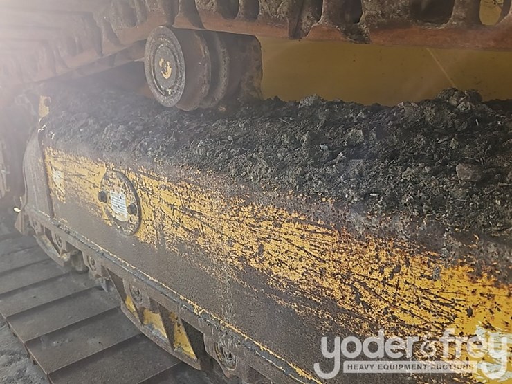 2021-komatsu-d39pxi-24-image-11