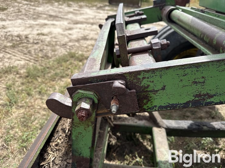 1982-john-deere-4640-image-17