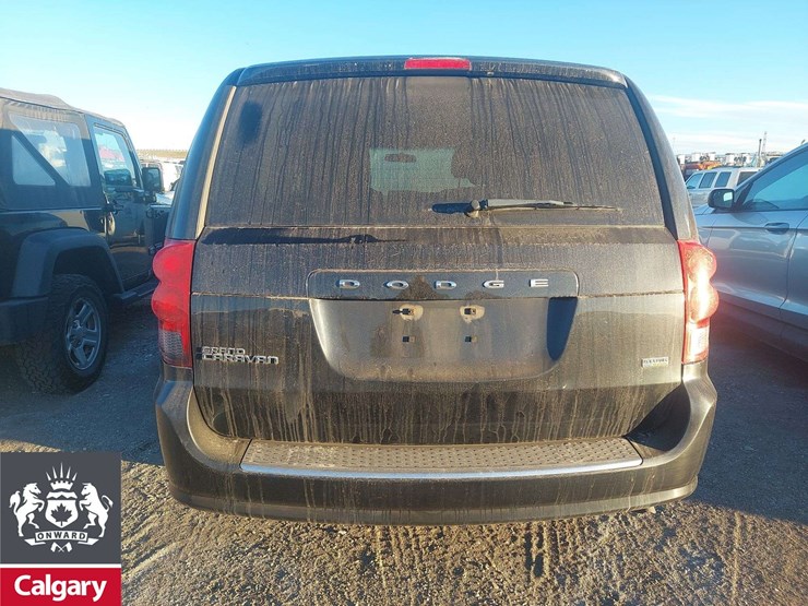 2013-dodge-grand-caravan-image-15