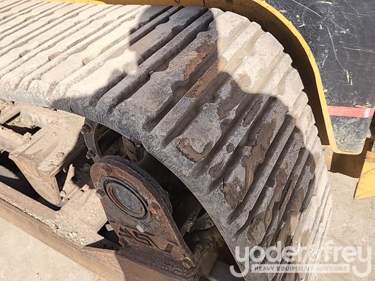 caterpillar-277-image-13