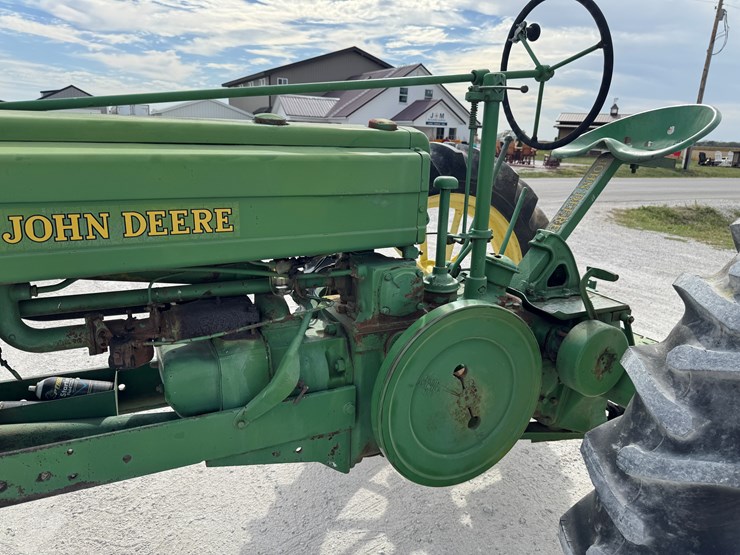 john-deere-b-image-19