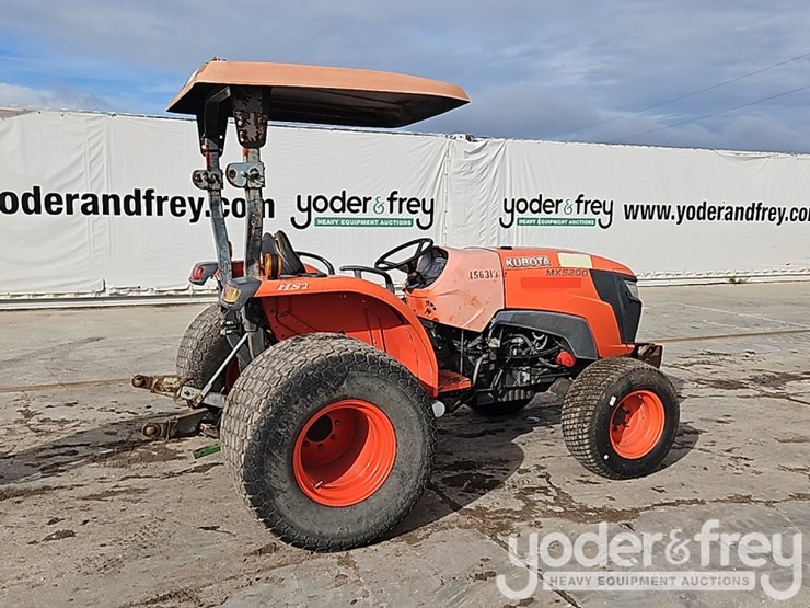 2016-kubota-mx5200hst-image-4
