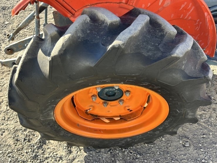 kubota-b7100-image-32