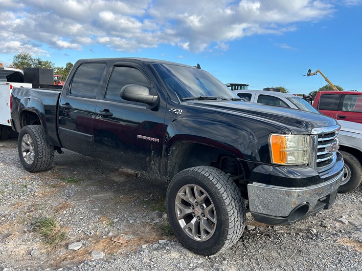 2012-gmc-1500-image-2