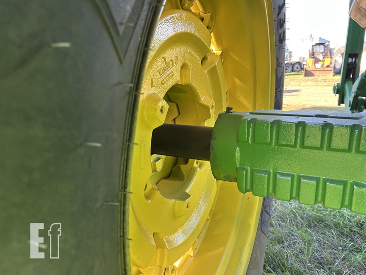 john-deere-4650-image-37