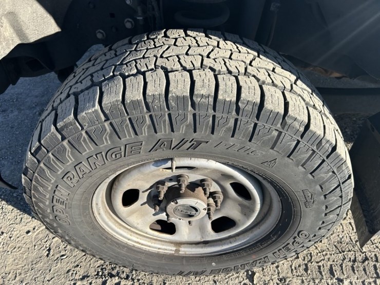 2017-ford-f350-image-32