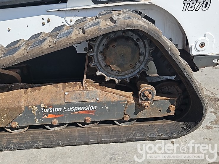 2019-bobcat-t870-image-19