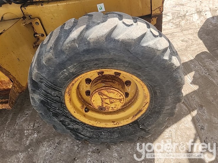 2003-caterpillar-420d-it-image-7
