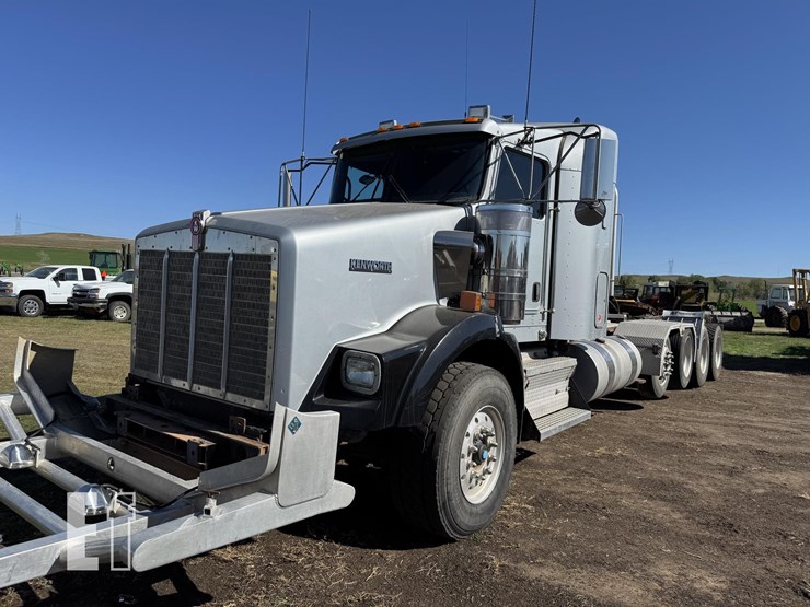 2009-kenworth-t800-image-66