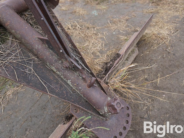 8'-3-pt-blade-image-18