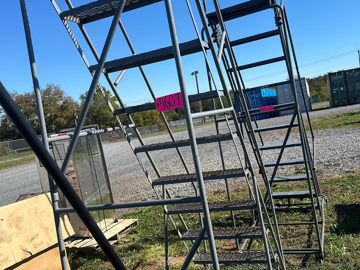 step-ladder-image-1