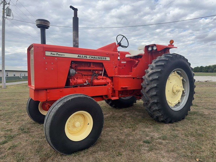 allis-chalmers-220-image-1