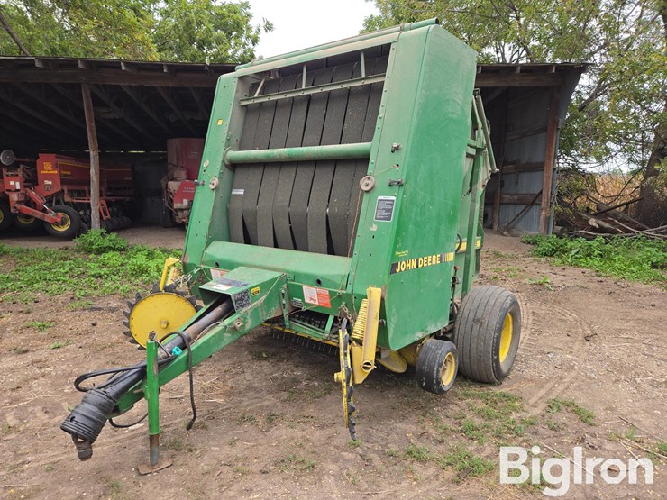 1990-john-deere-535-image-1