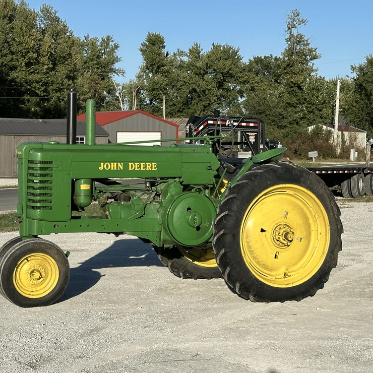 JOHN DEERE A