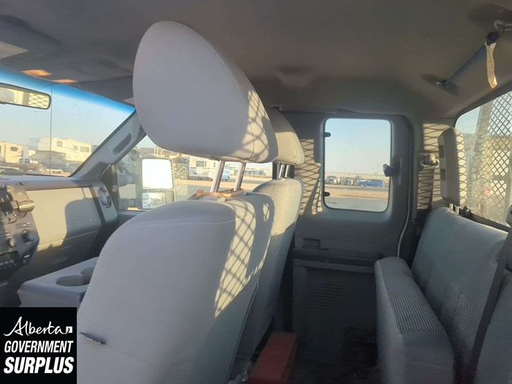 2011-ford-f250-image-18
