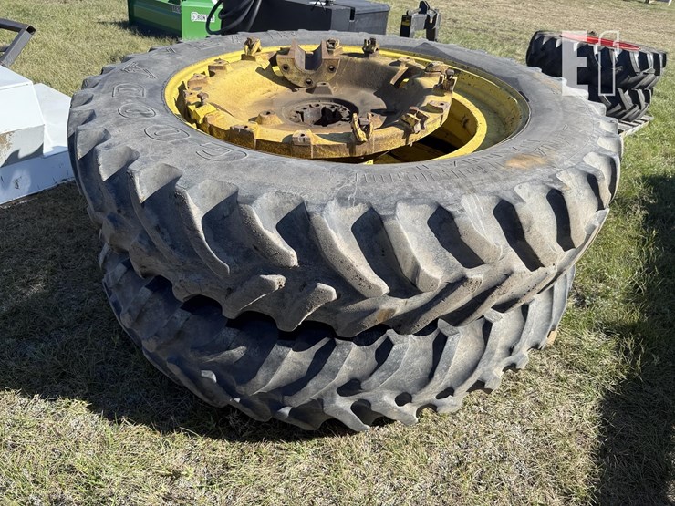 john-deere-14-image-4