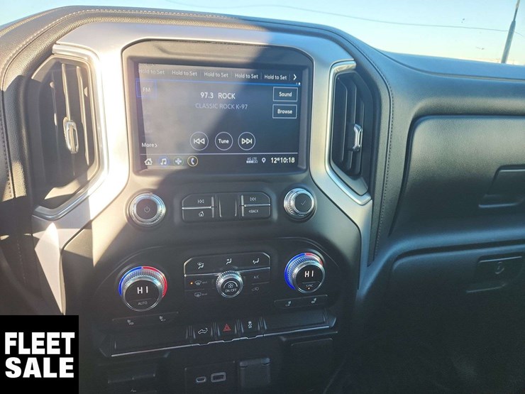 2021-gmc-sierra-2500hd-image-12