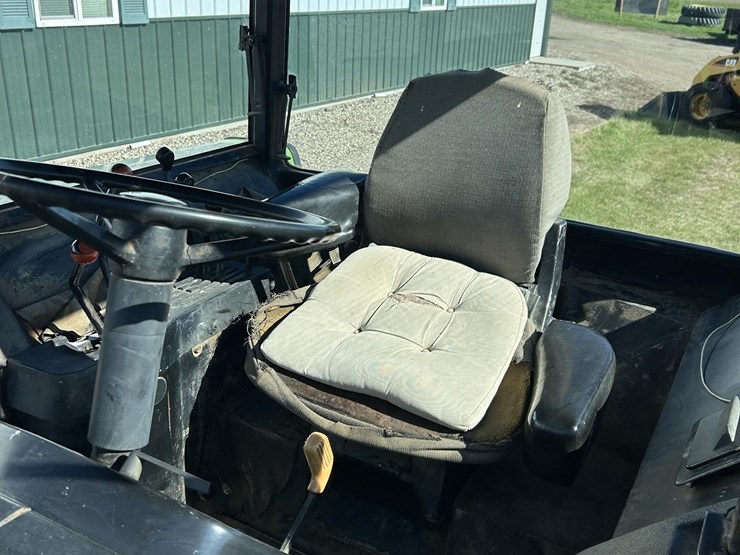 john-deere-4430-image-25