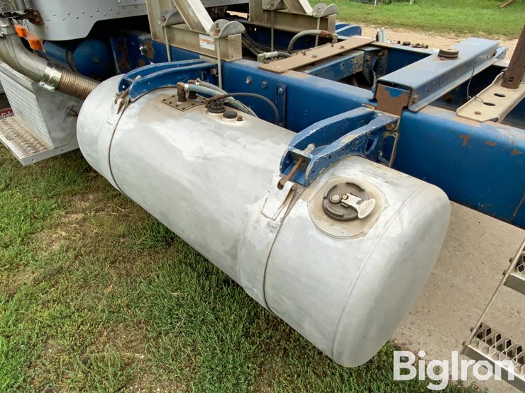 1989-peterbilt-379-image-16