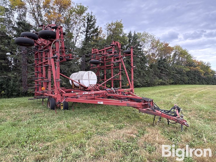 case-ih-4900-image-3