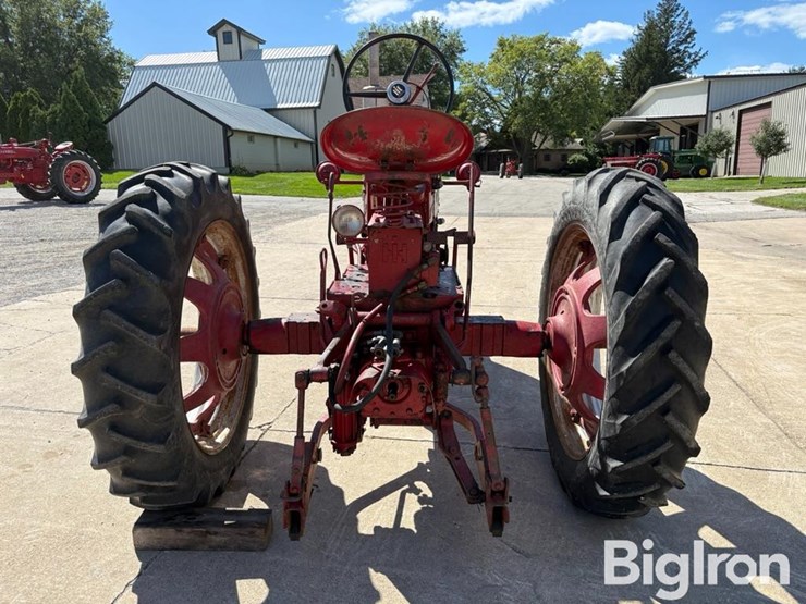 1957-case-ih-350-image-6