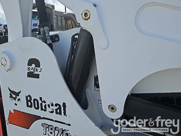 2019-bobcat-t870-image-12