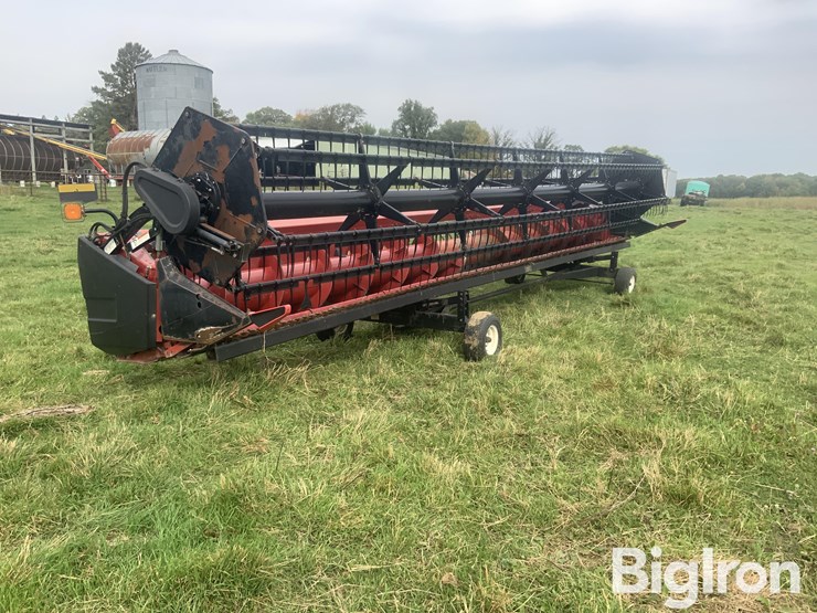 2004-case-ih-1020-image-3