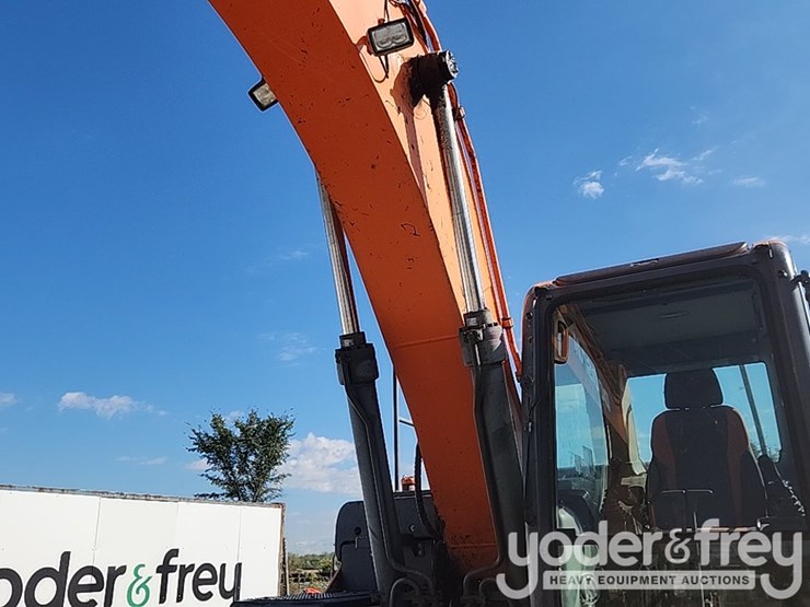 2017-doosan-dx180-lc-5-image-19