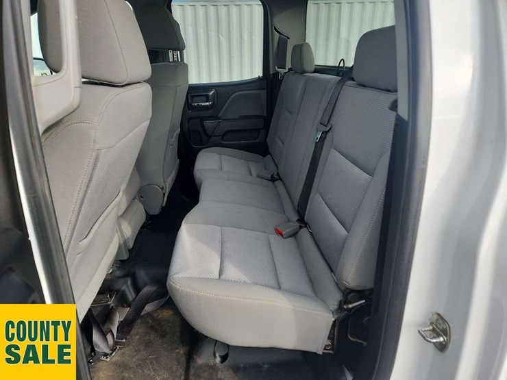 2019-chevrolet-silverado-1500-image-16