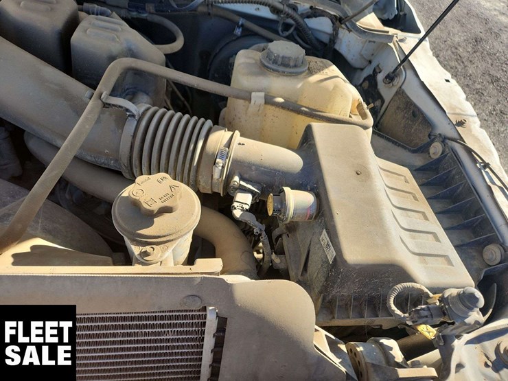 2014-ford-f350-image-27