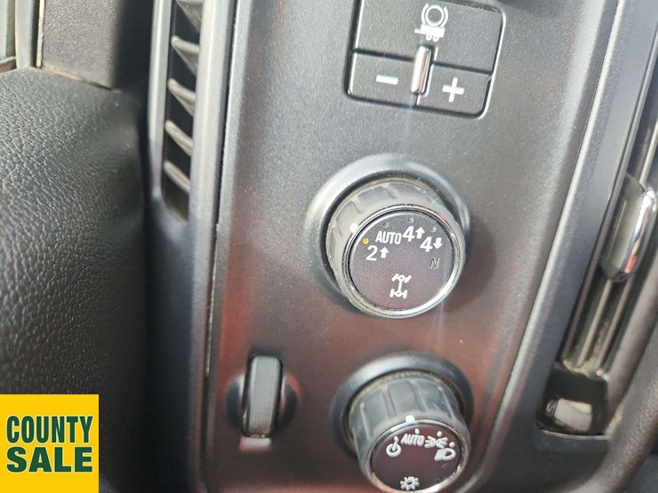 2019-chevrolet-silverado-1500-image-12