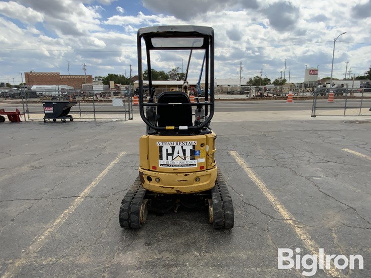 2015-caterpillar-301.7d-cr-image-6