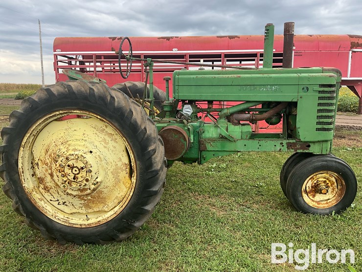 1941-john-deere-model-a-image-4