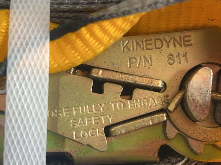 (2)-ratchet-straps-image-4