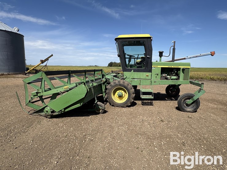 1981-john-deere-2420-image-8