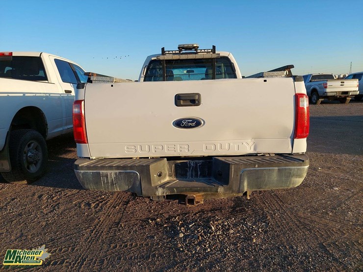 2013-ford-f250-image-14