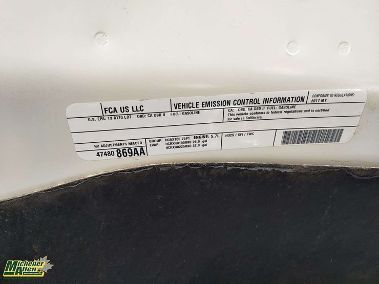 2017-ram-1500-laramie-image-29