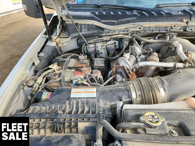2020-ford-f550-image-13