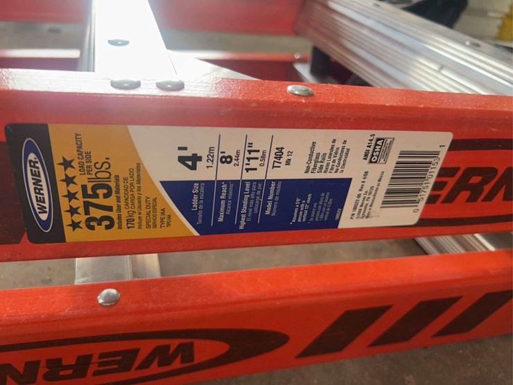 werner-t7404-4’-ladder-image-2