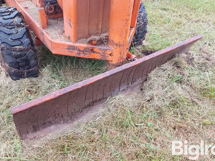 ditch-witch-v30-image-11
