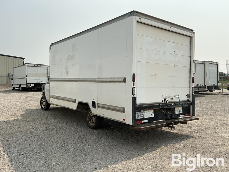 ford-e350-image-7